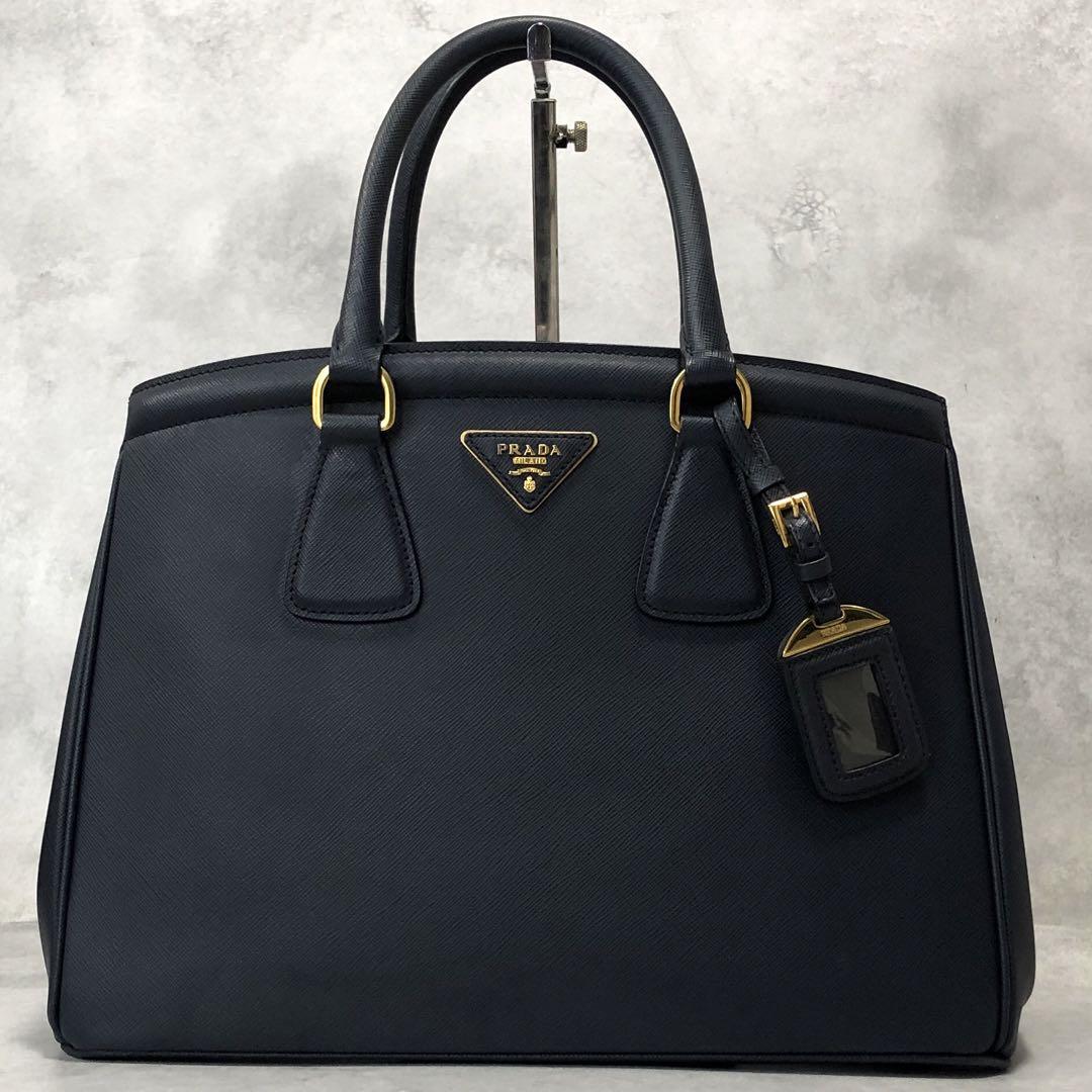 PRADA サフィアーノルクス トートバッグ