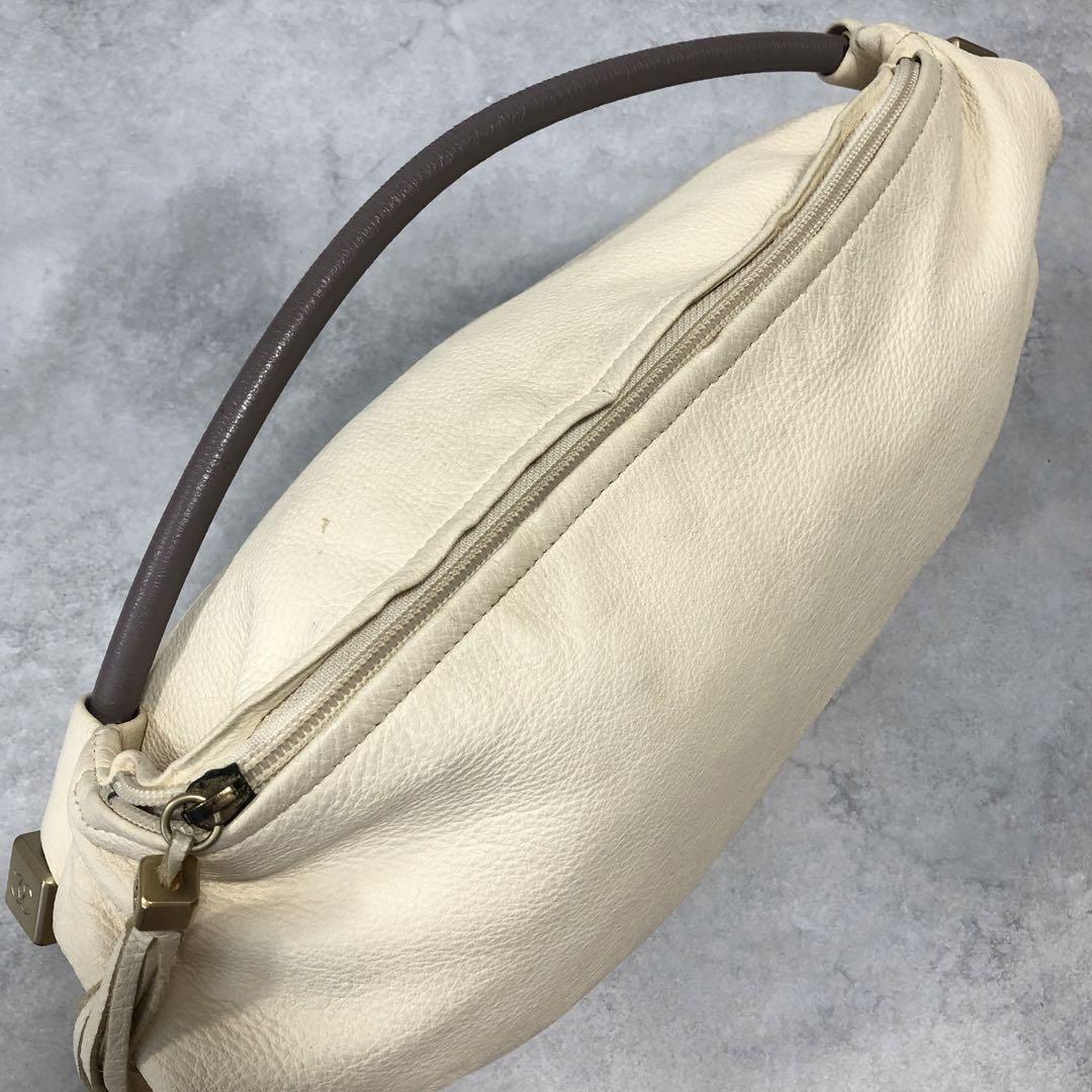 CHANEL フリンジ レザー ハンドバッグ
