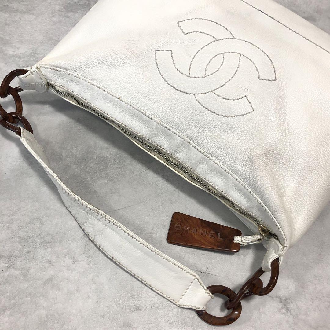 CHANEL ココマーク キャビアスキン ショルダーバッグ