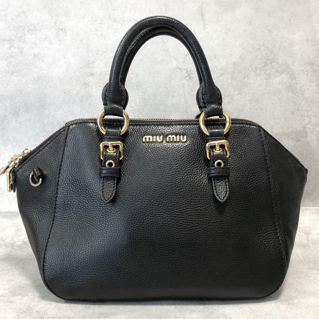 miumiu ハンドバッグ レザー