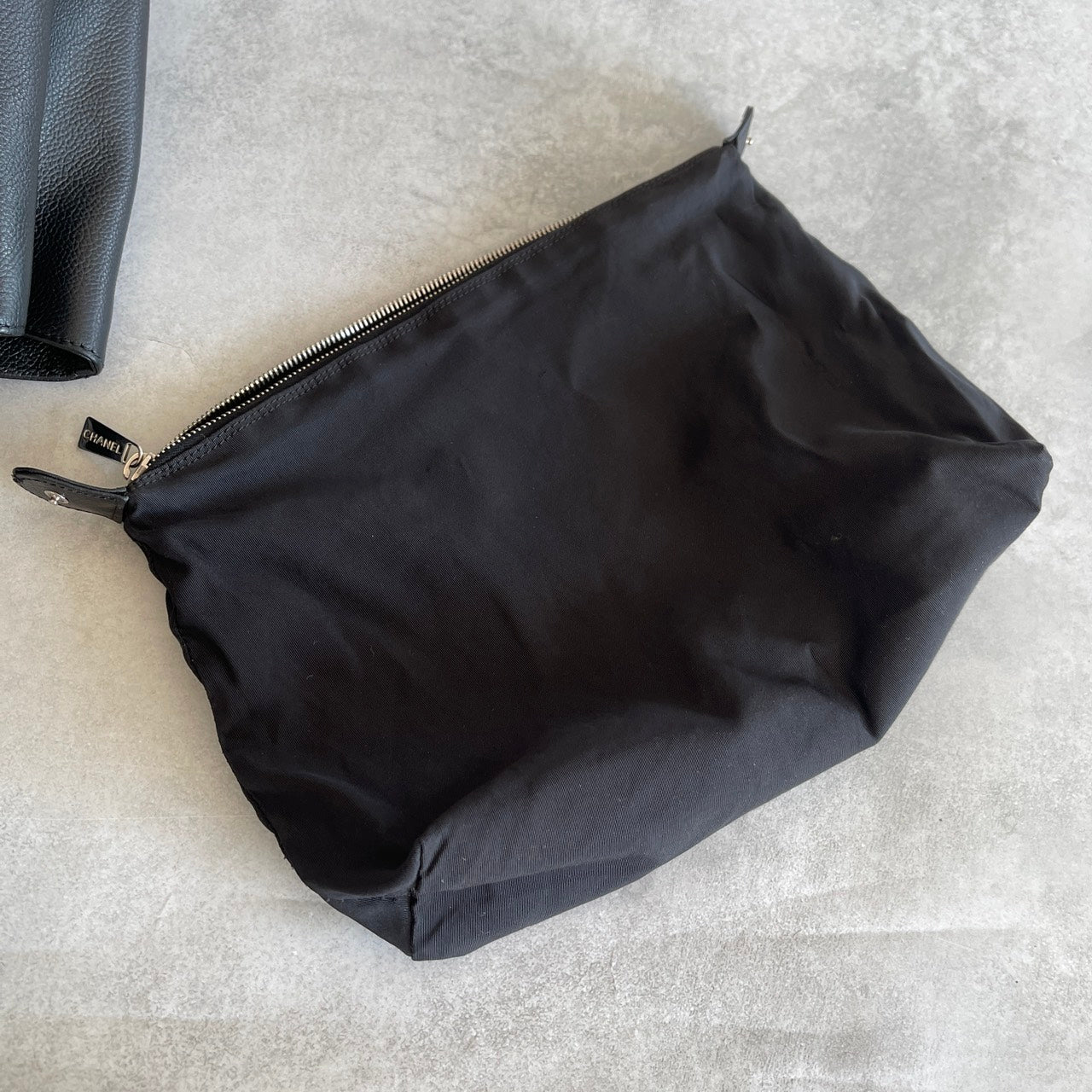 CHANEL エグゼクティブトート キャビアスキン ブラック 11番台